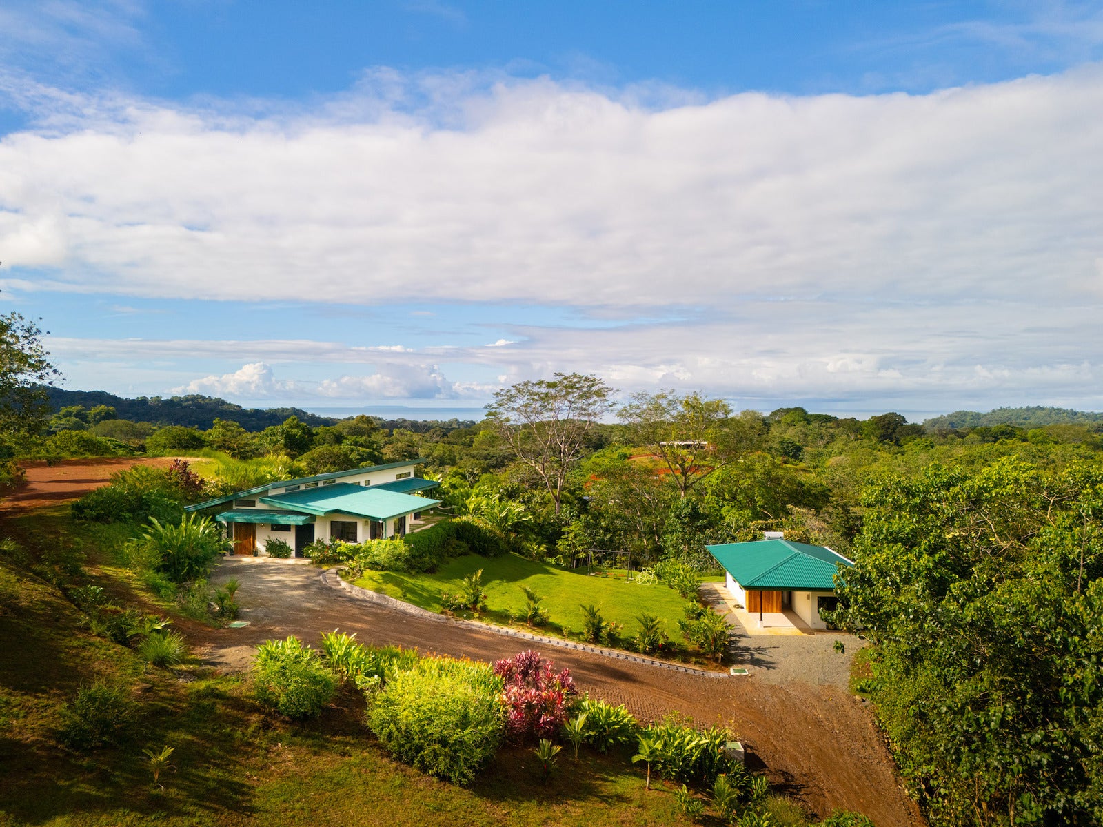 Ojochal Ocean View Contemporary House and Guest House — photo 3 of 19