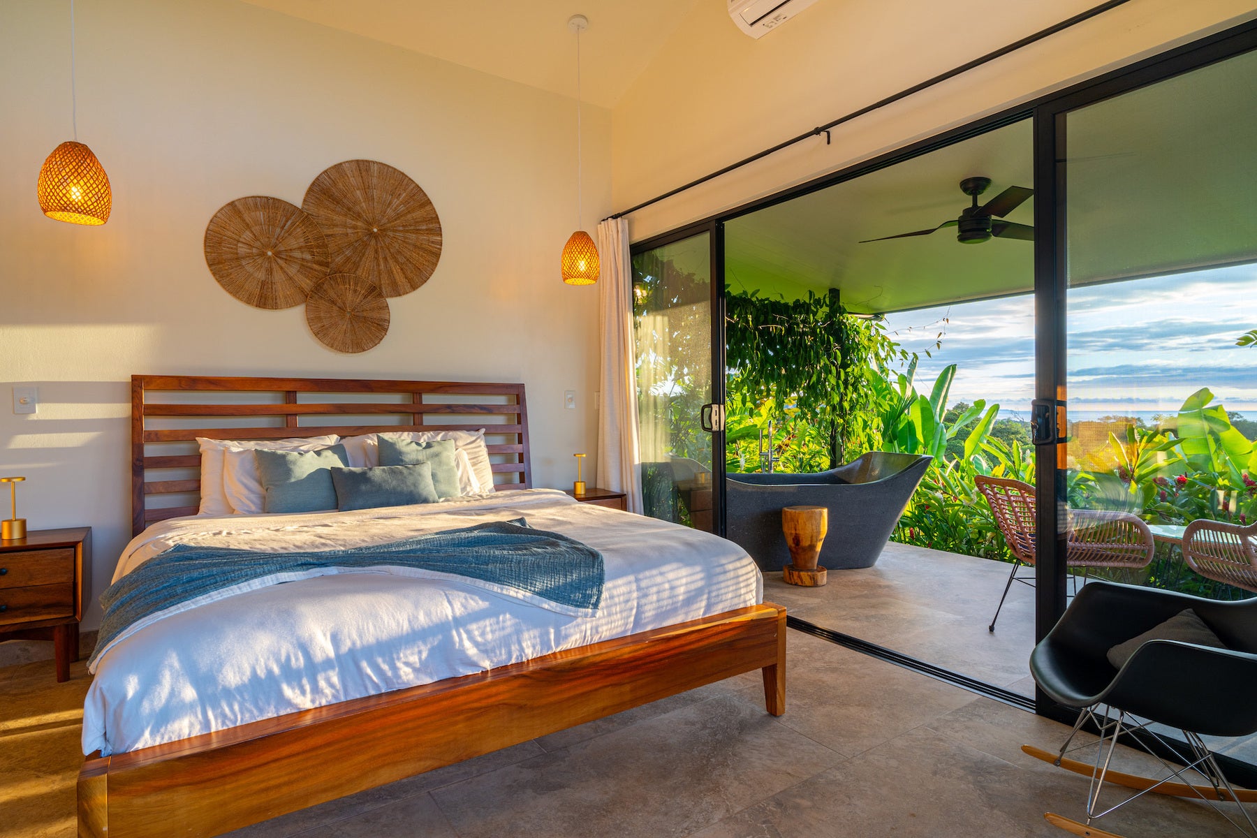 Ojochal Ocean View Contemporary House and Guest House — photo 17 of 19