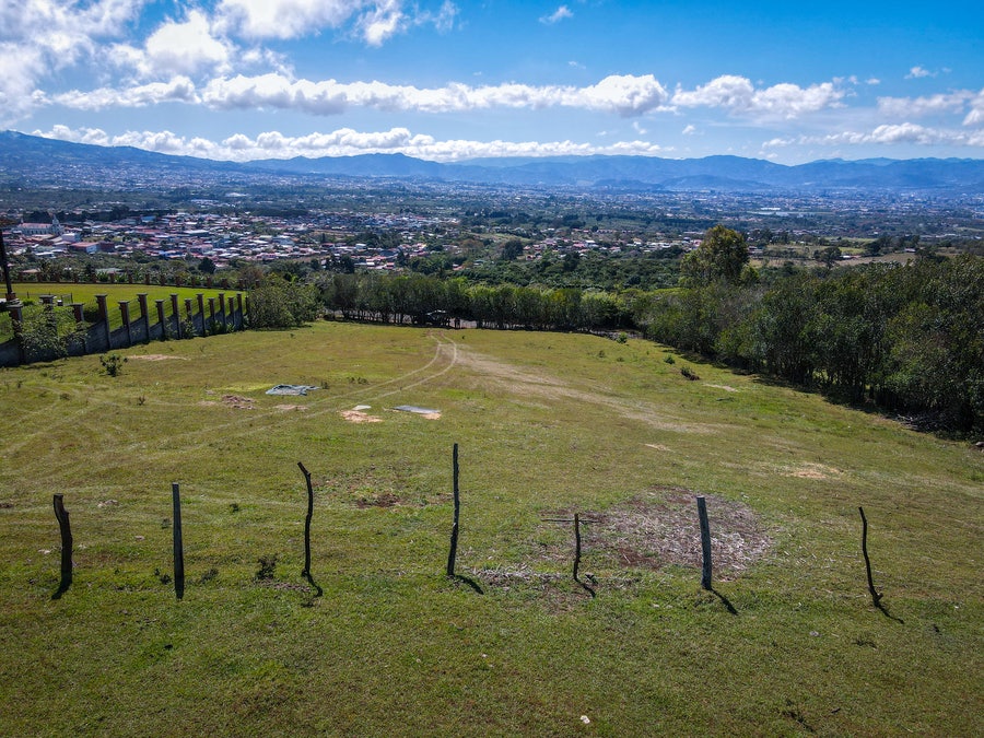 Property photo for Spectacular 8000m2 Rectangular Lot with Panoramic Views, Heredia, Heredia, Concepcion, San Rafael, Heredia, Costa Rica