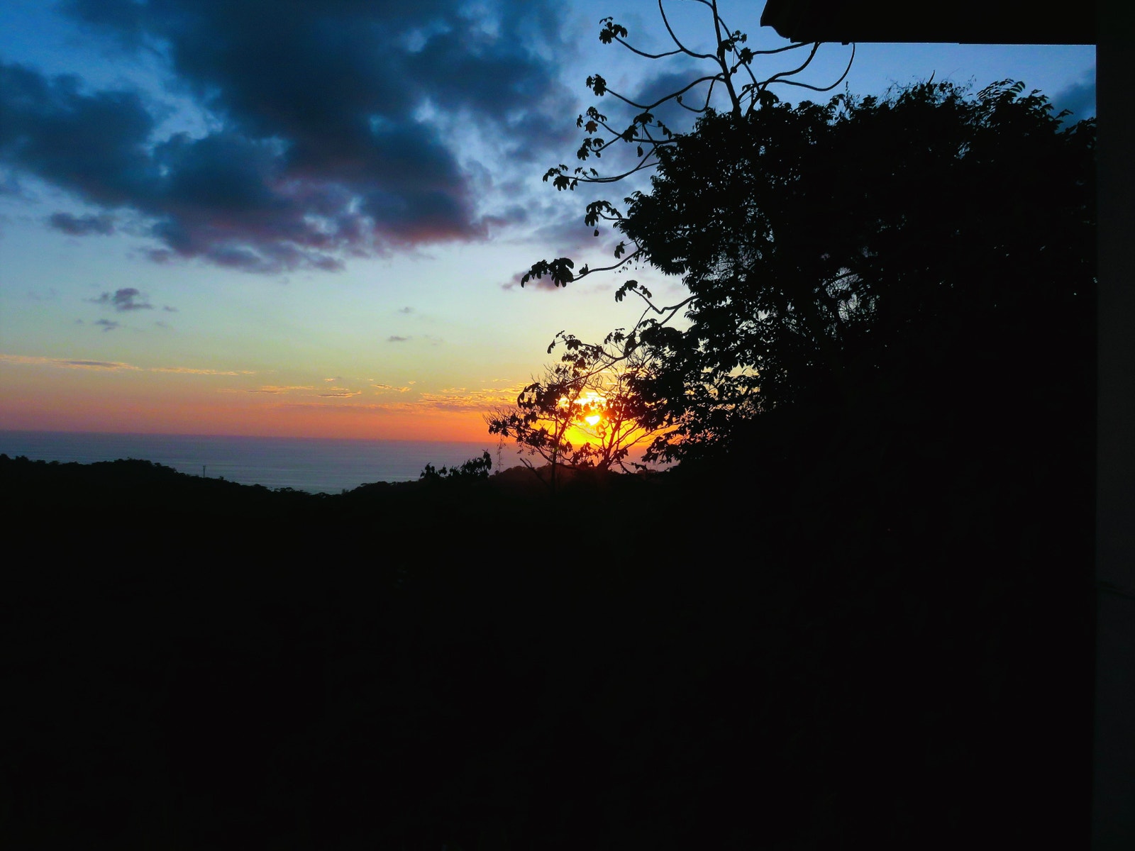 Casa Aracari Ocean and Sunset Views — photo 19 of 19