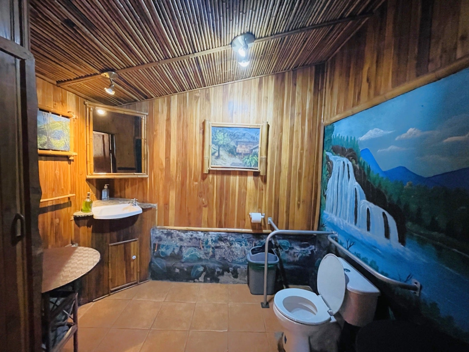 Rivas Oasis and Bird Sanctuarty — photo 12 of 19
