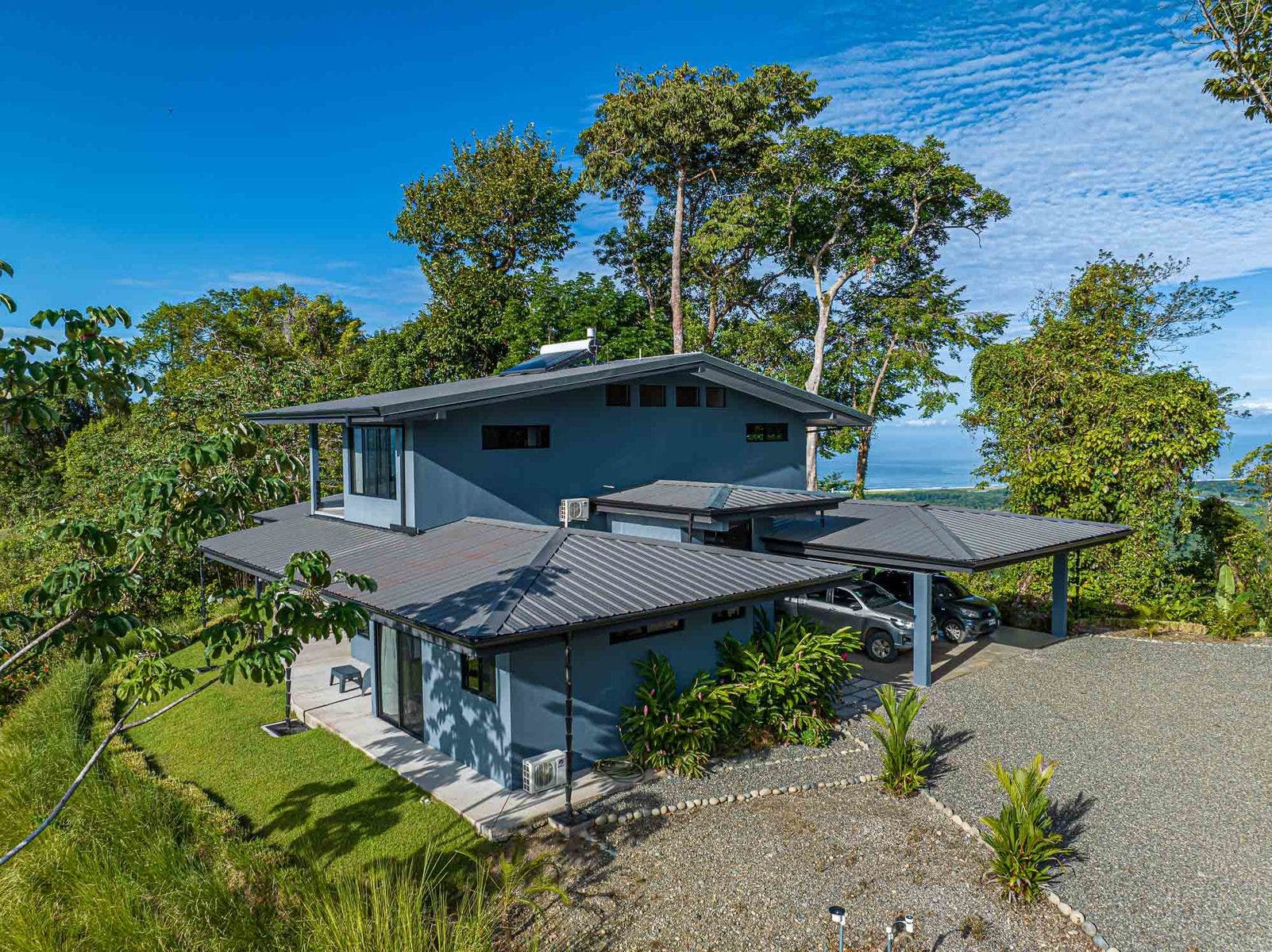 Sunset Hilltop Seaview Estate with extra building site South Pacific Coast — photo 7 of 19