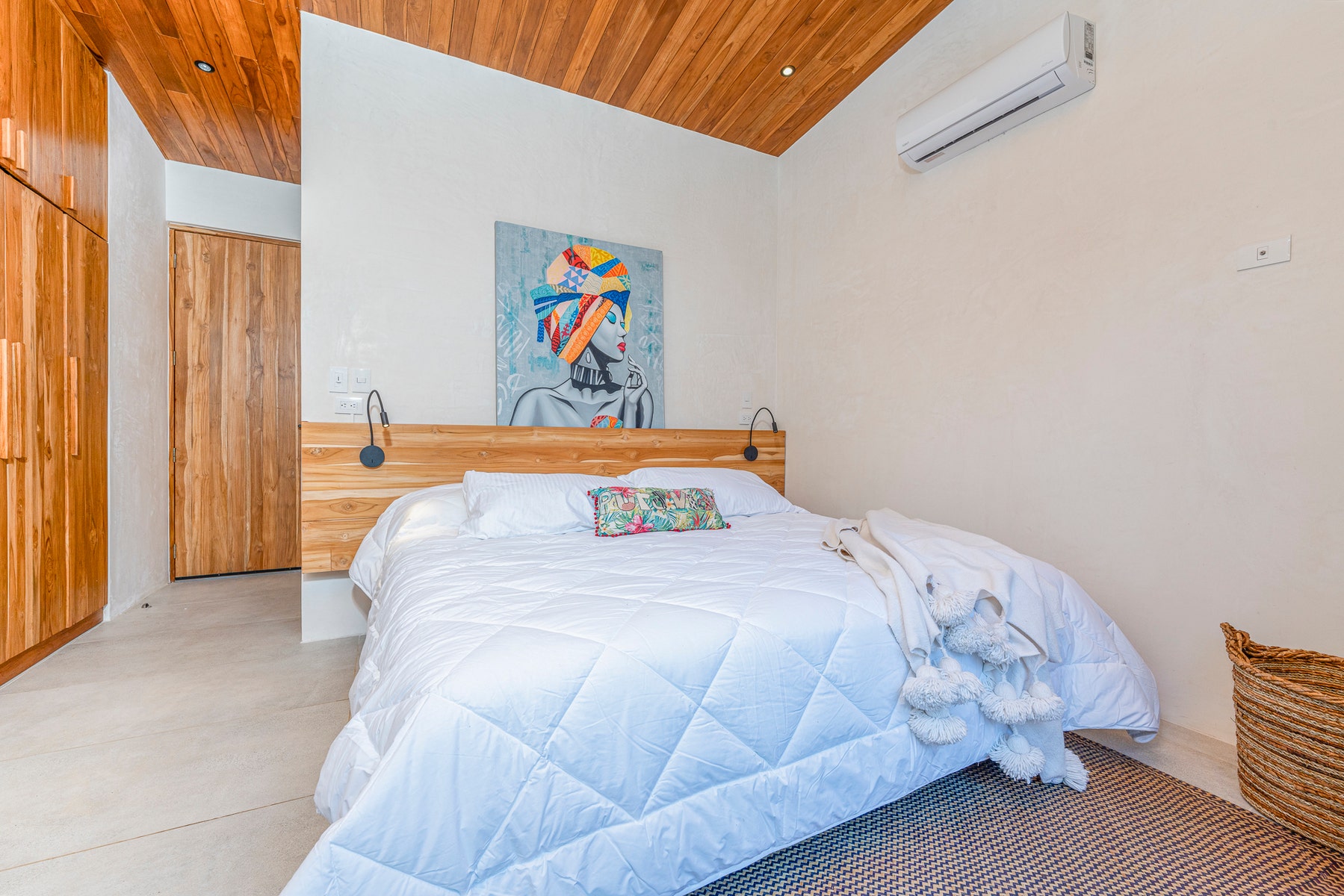 Beautiful and Unique 3 Bedroom Home at a short walk to Tamarindo Beach — photo 11 of 19