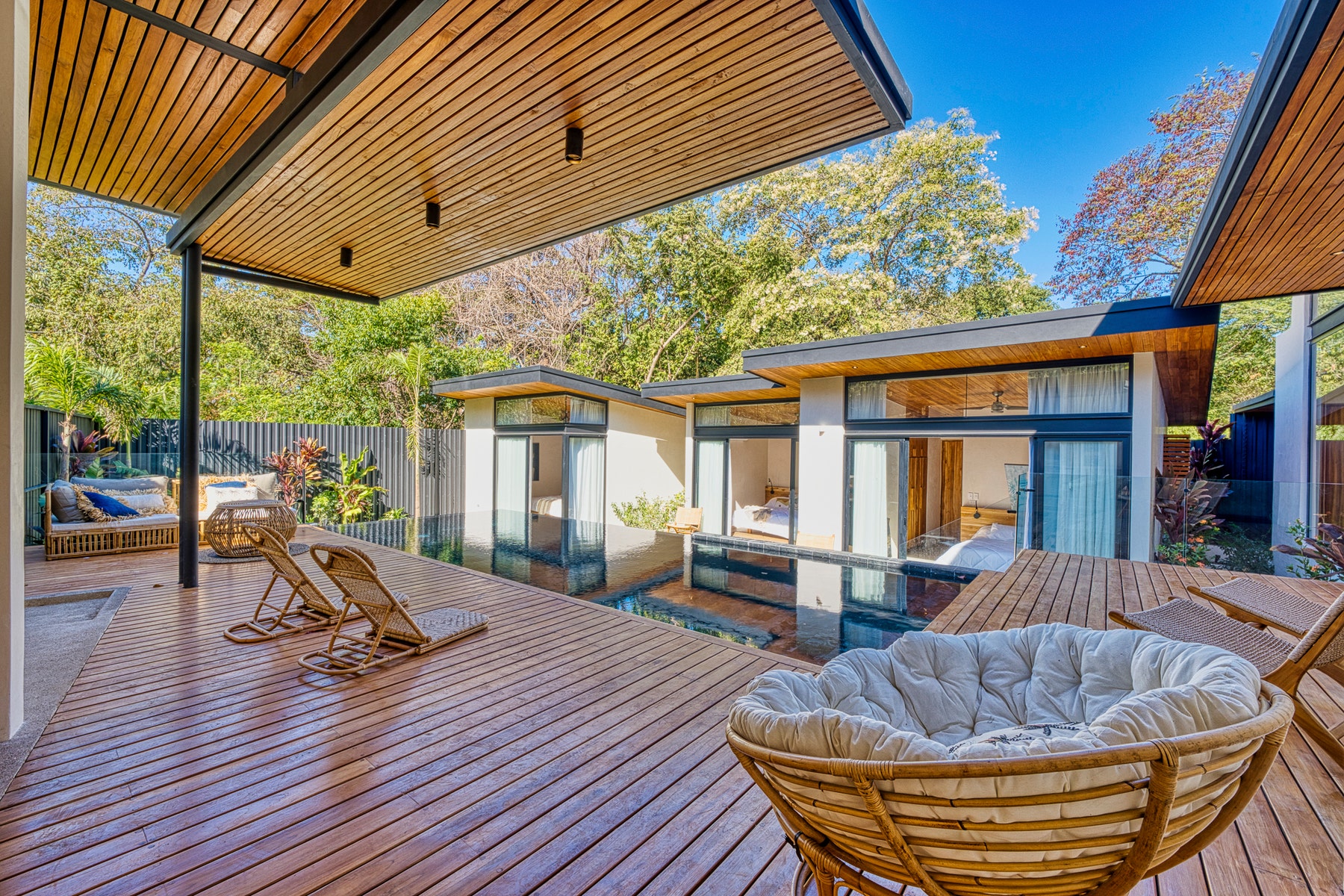 Beautiful and Unique 3 Bedroom Home at a short walk to Tamarindo Beach — photo 5 of 19