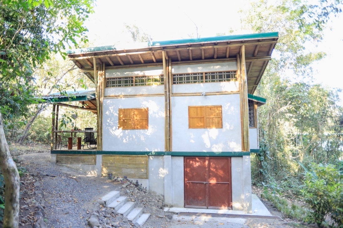 Mal Pais Home and Jungle Lot — photo 15 of 16