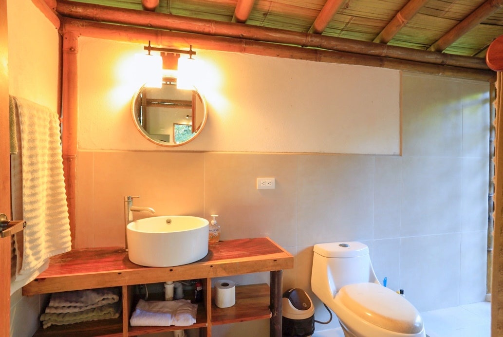 Mal Pais Home and Jungle Lot — photo 9 of 16