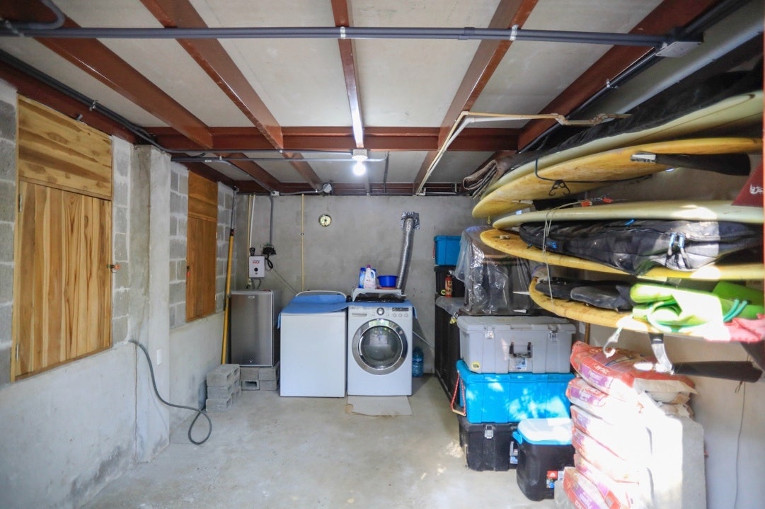 Mal Pais Home and Jungle Lot — photo 14 of 16