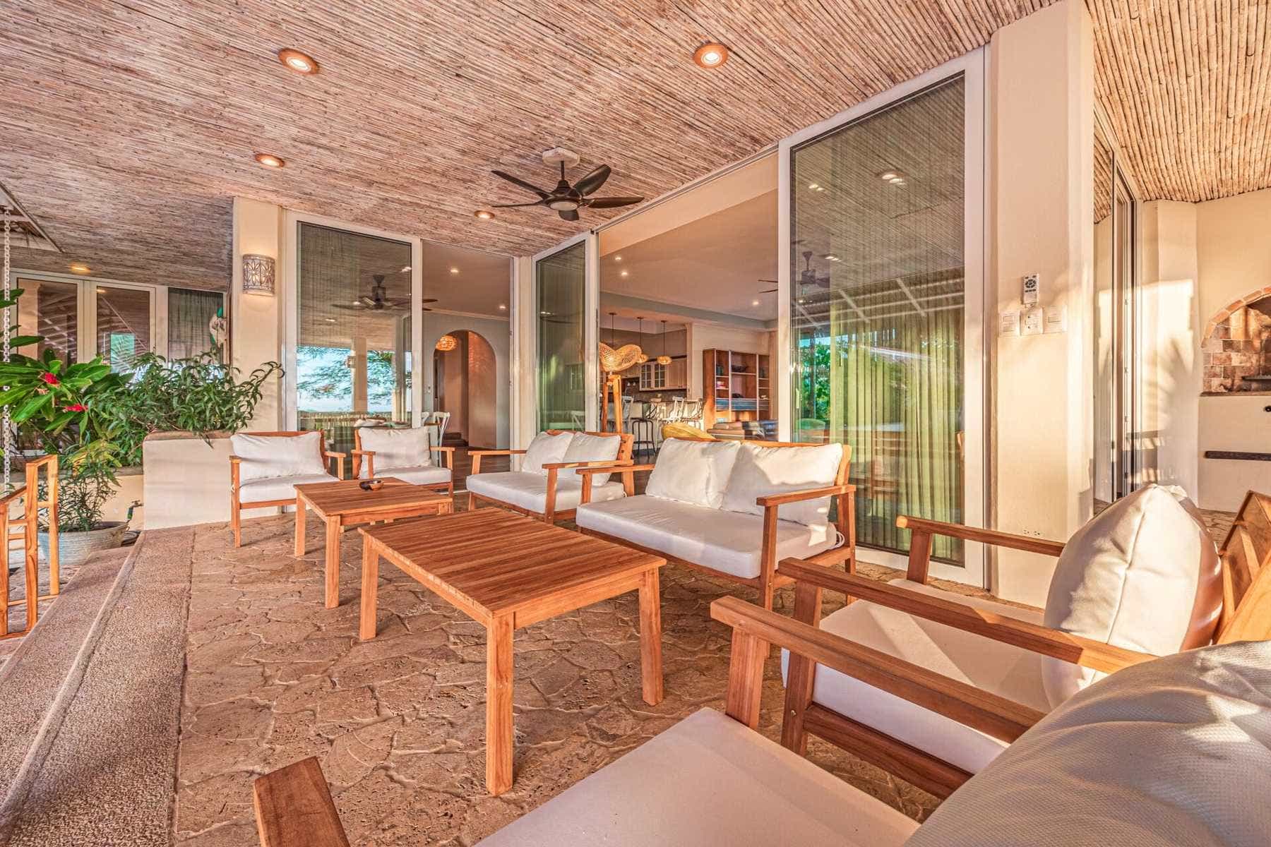 Natural Surroundings Luxury Villa — photo 6 of 19