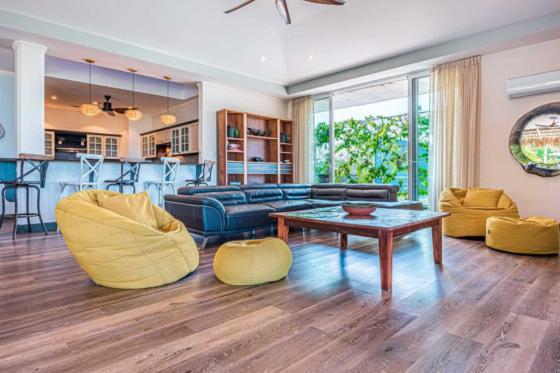 Natural Surroundings Luxury Villa — photo 12 of 19