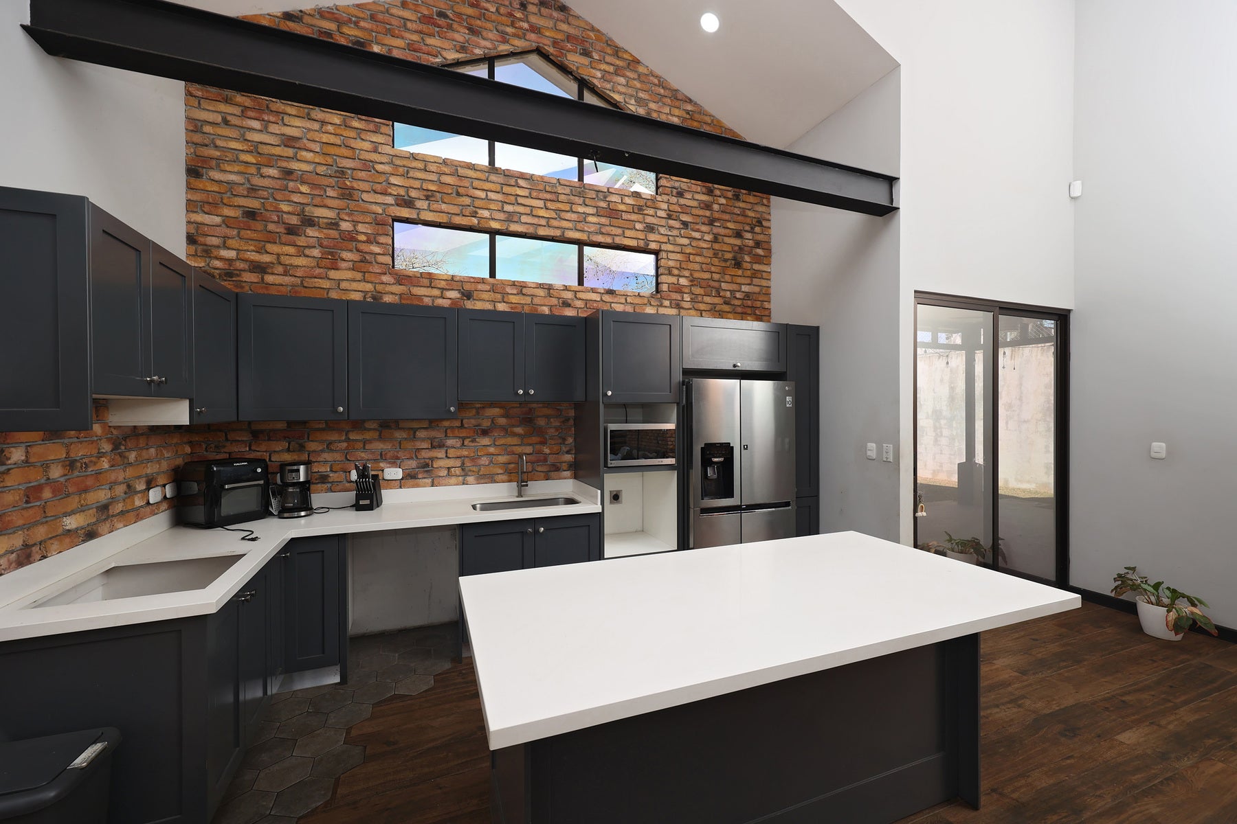 Industrial architectural style home — photo 7 of 19