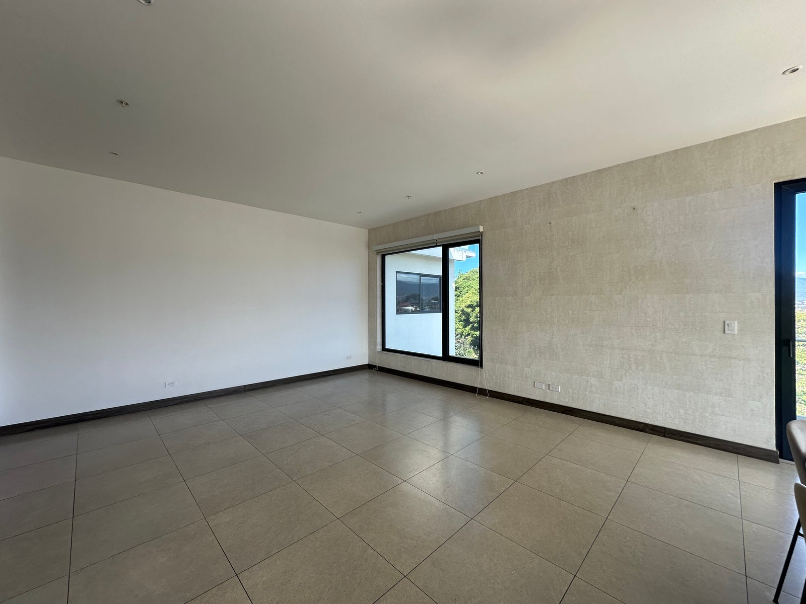 Rooftop Penthouse — photo 6 of 16