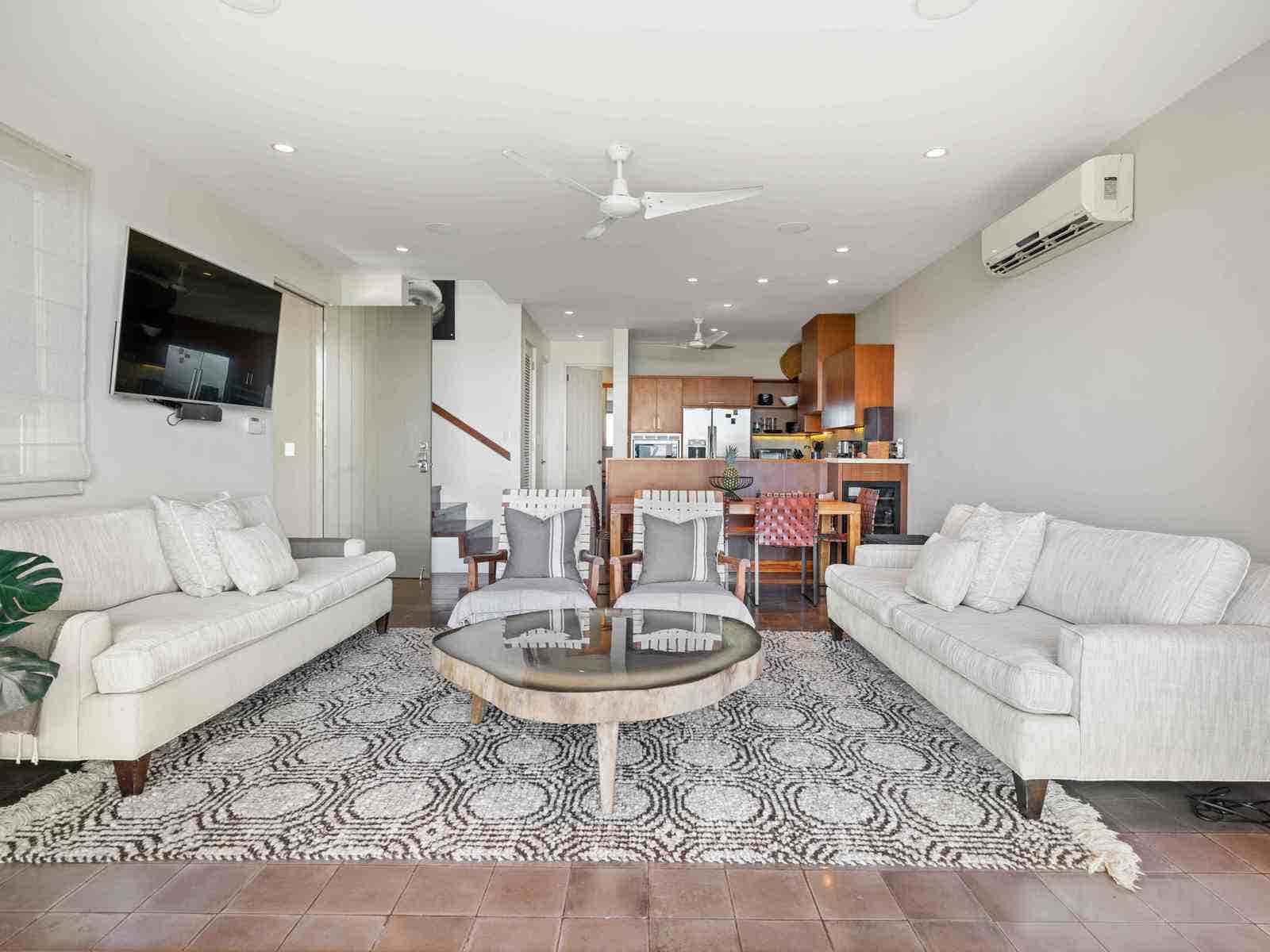 Ocean View in the most sought after community, #Villa 3 — photo 5 of 19