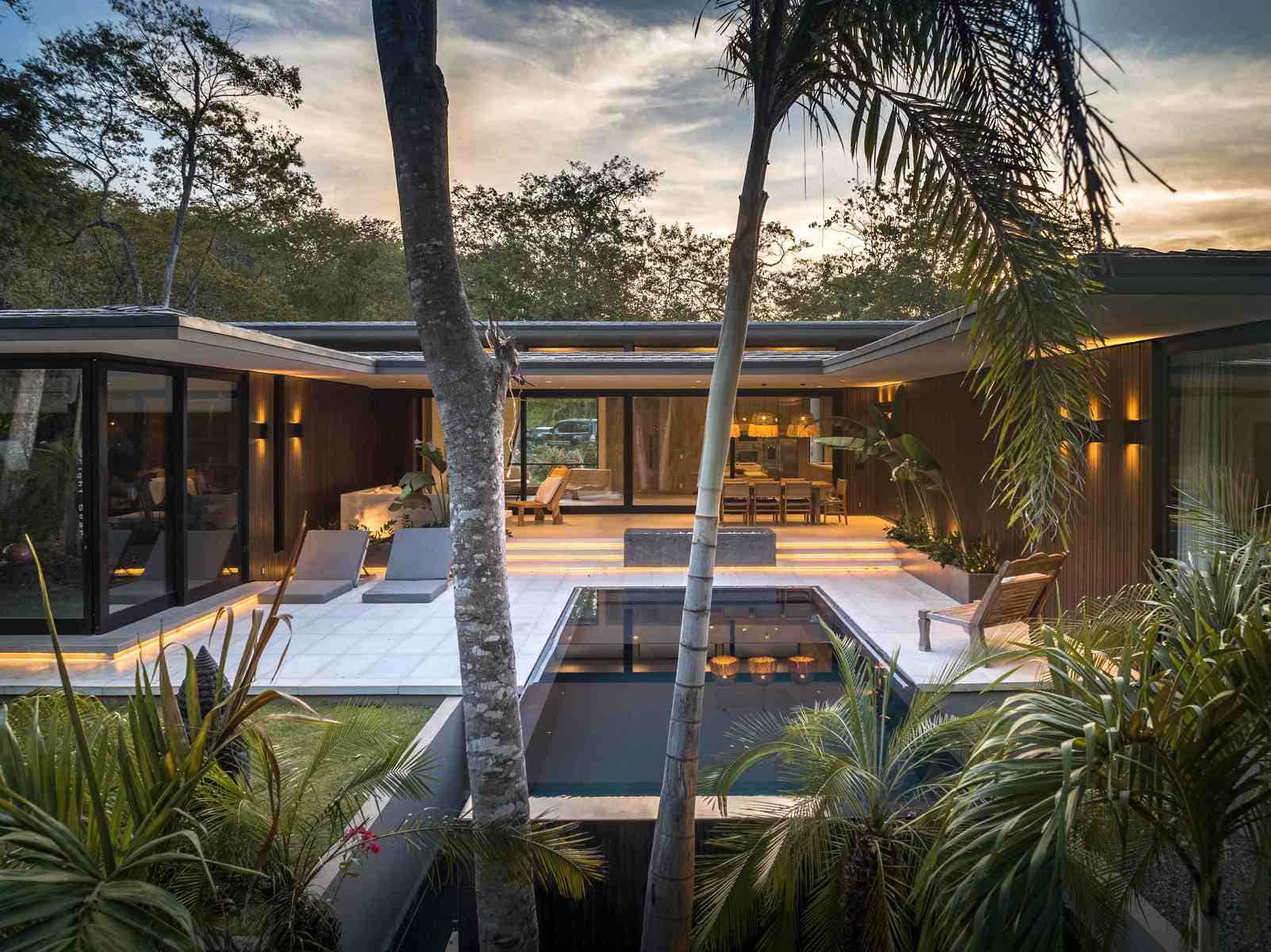 Beautiful Modern House Steps From Beach, El Tesoro, Tamarindo, Tamarindo, Santa Cruz, Guanacaste, Costa Rica 50303