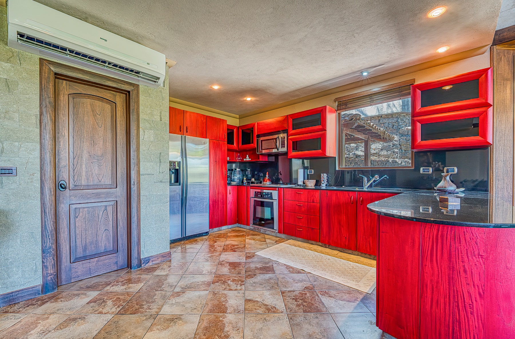 Ocean View Residence — photo 14 of 19