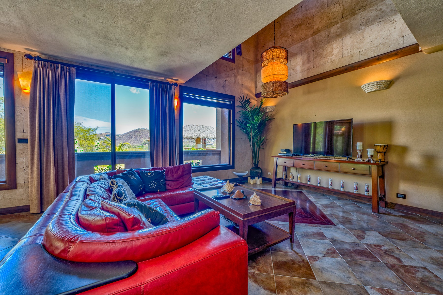 Ocean View Residence — photo 15 of 19