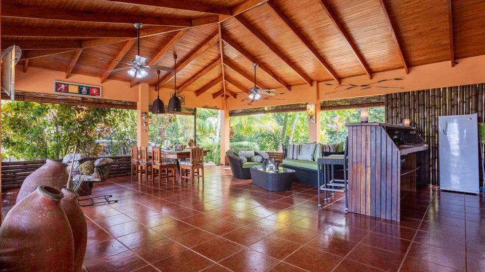 Unique White Water Ocean View Home — photo 7 of 19