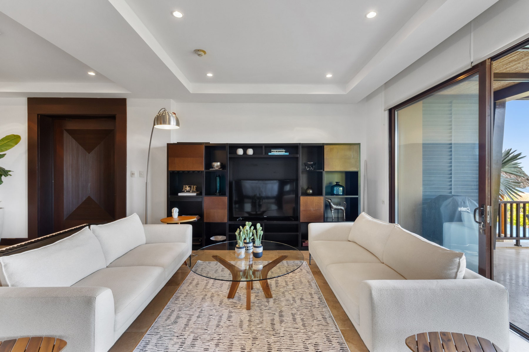 Stunning Oceanview Condo — photo 2 of 19