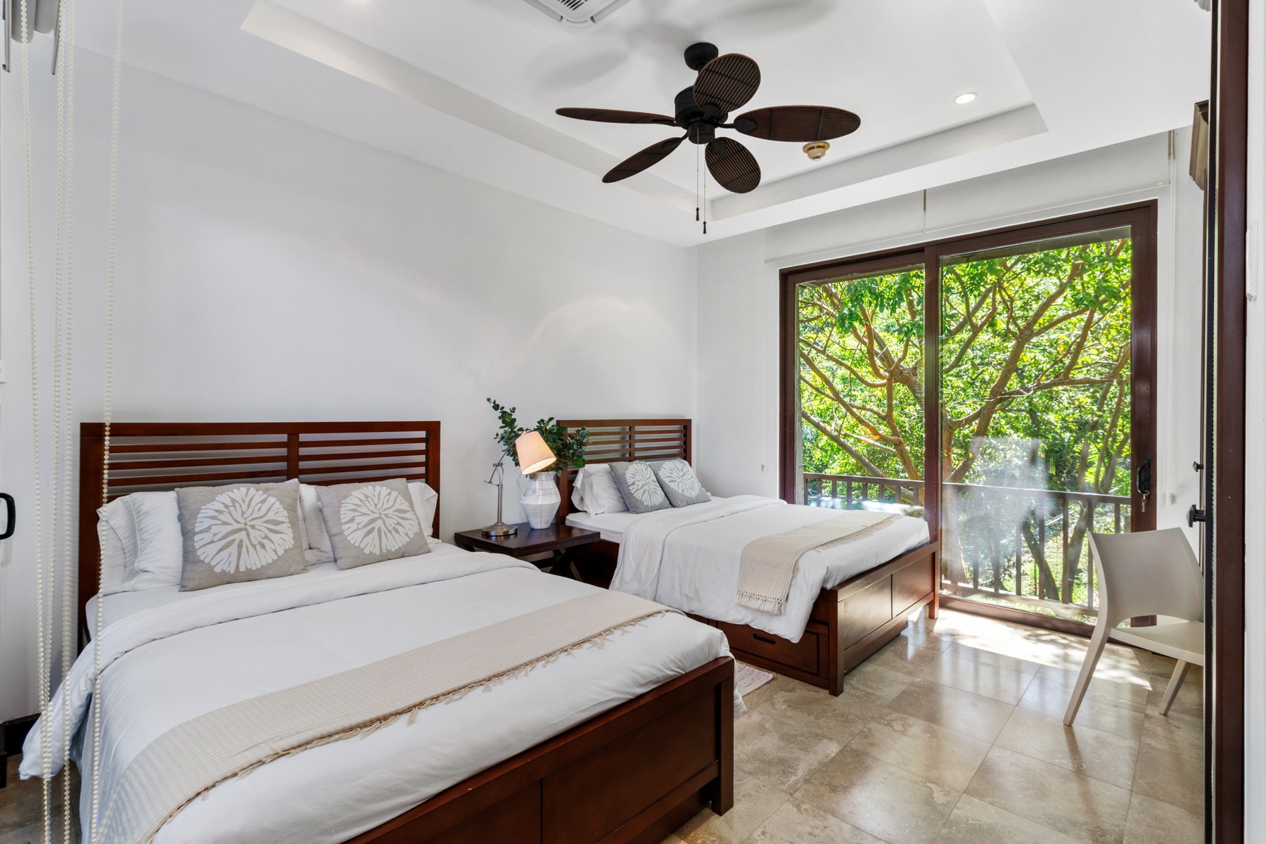 Stunning Oceanview Condo — photo 10 of 19