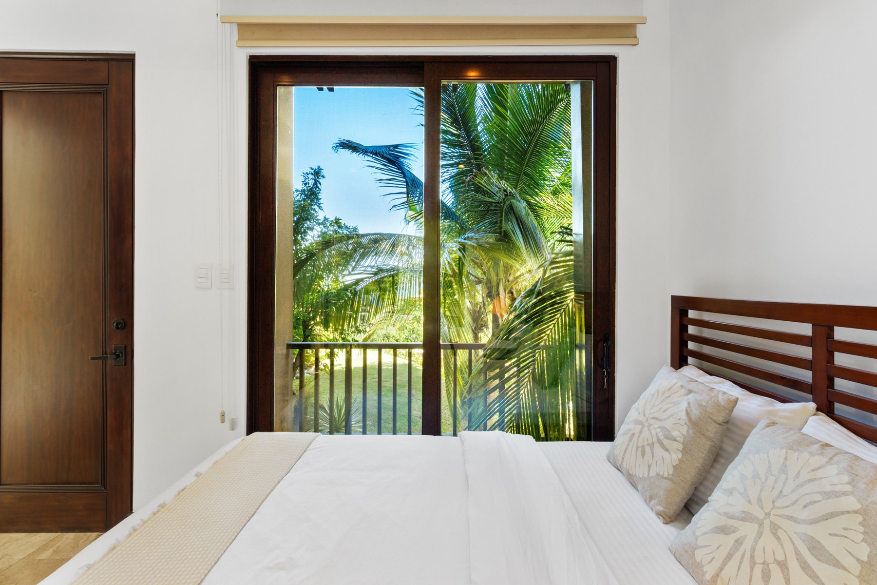 Stunning Oceanview Condo — photo 13 of 19