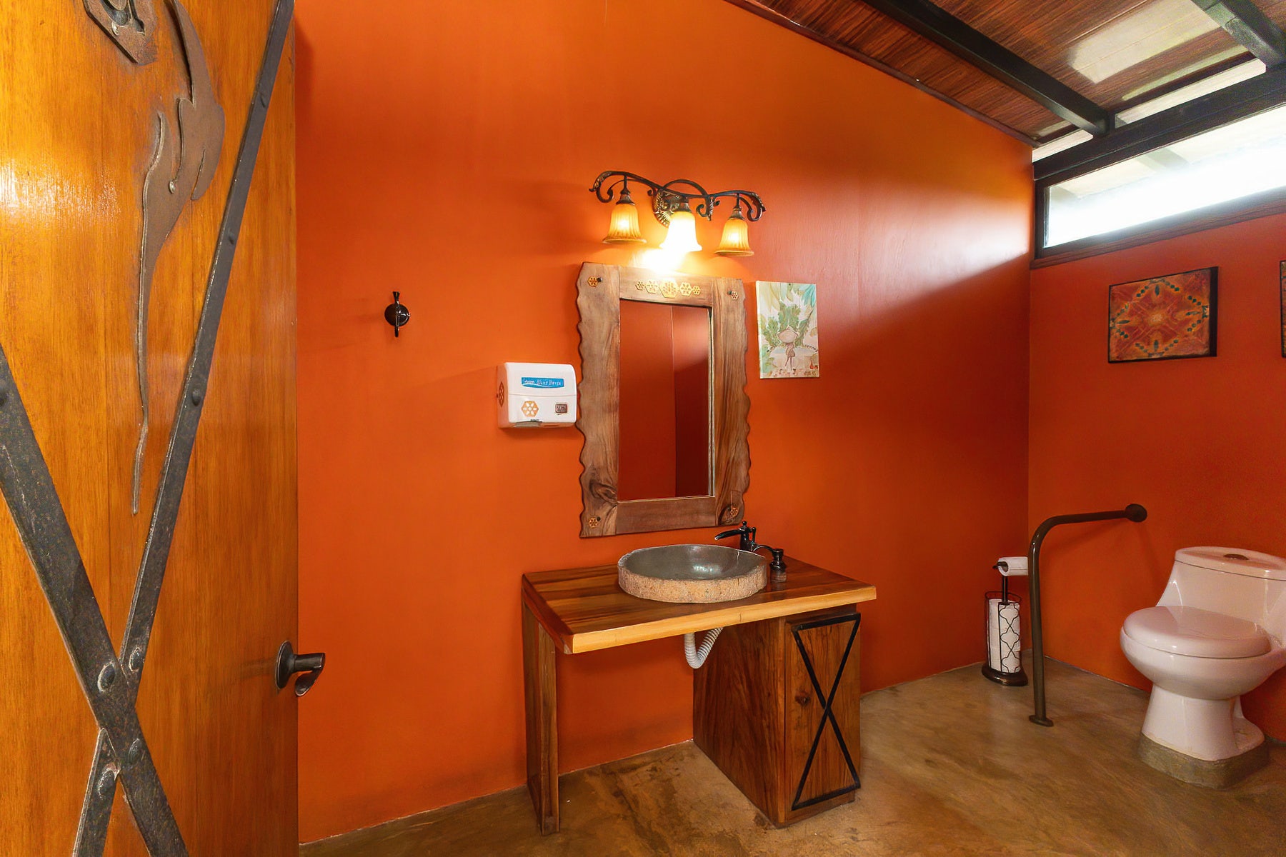 Commercial Property — photo 16 of 19