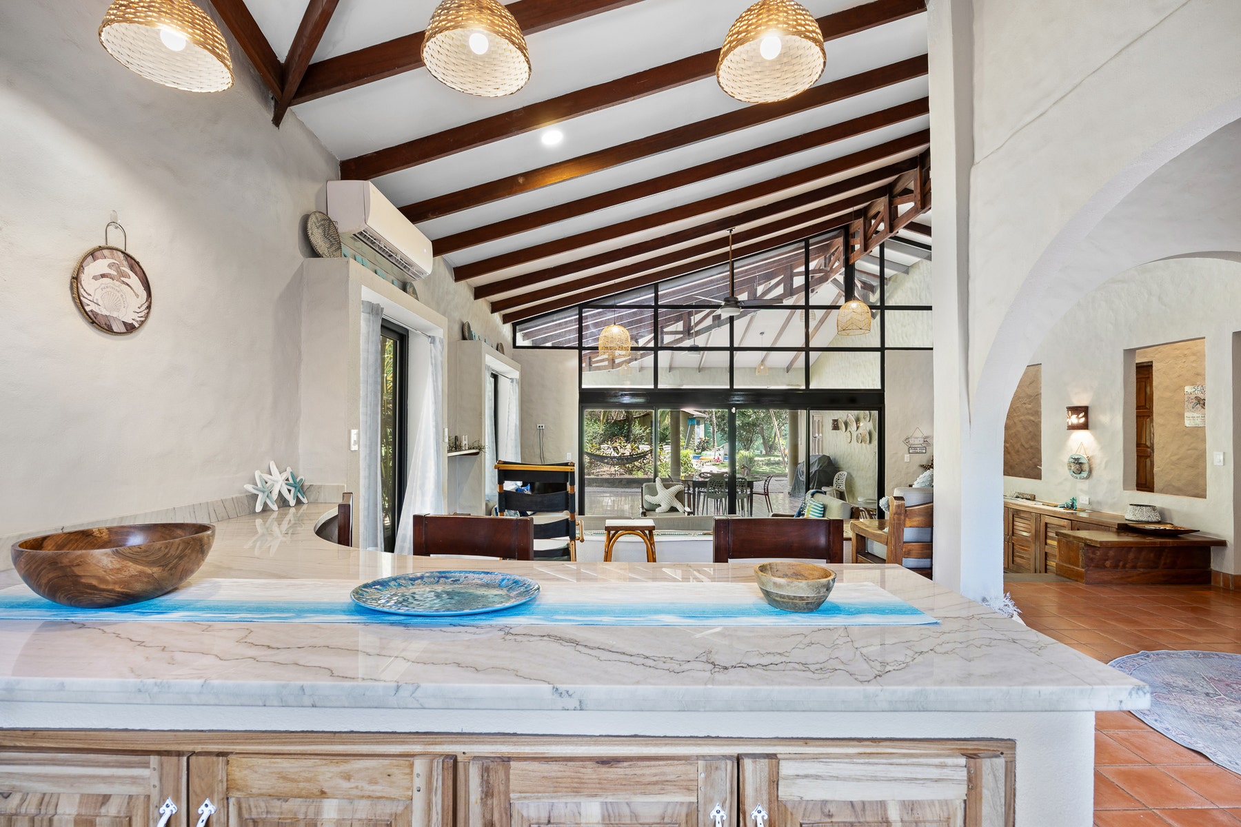 Cozy Family Beach Home — photo 6 of 19