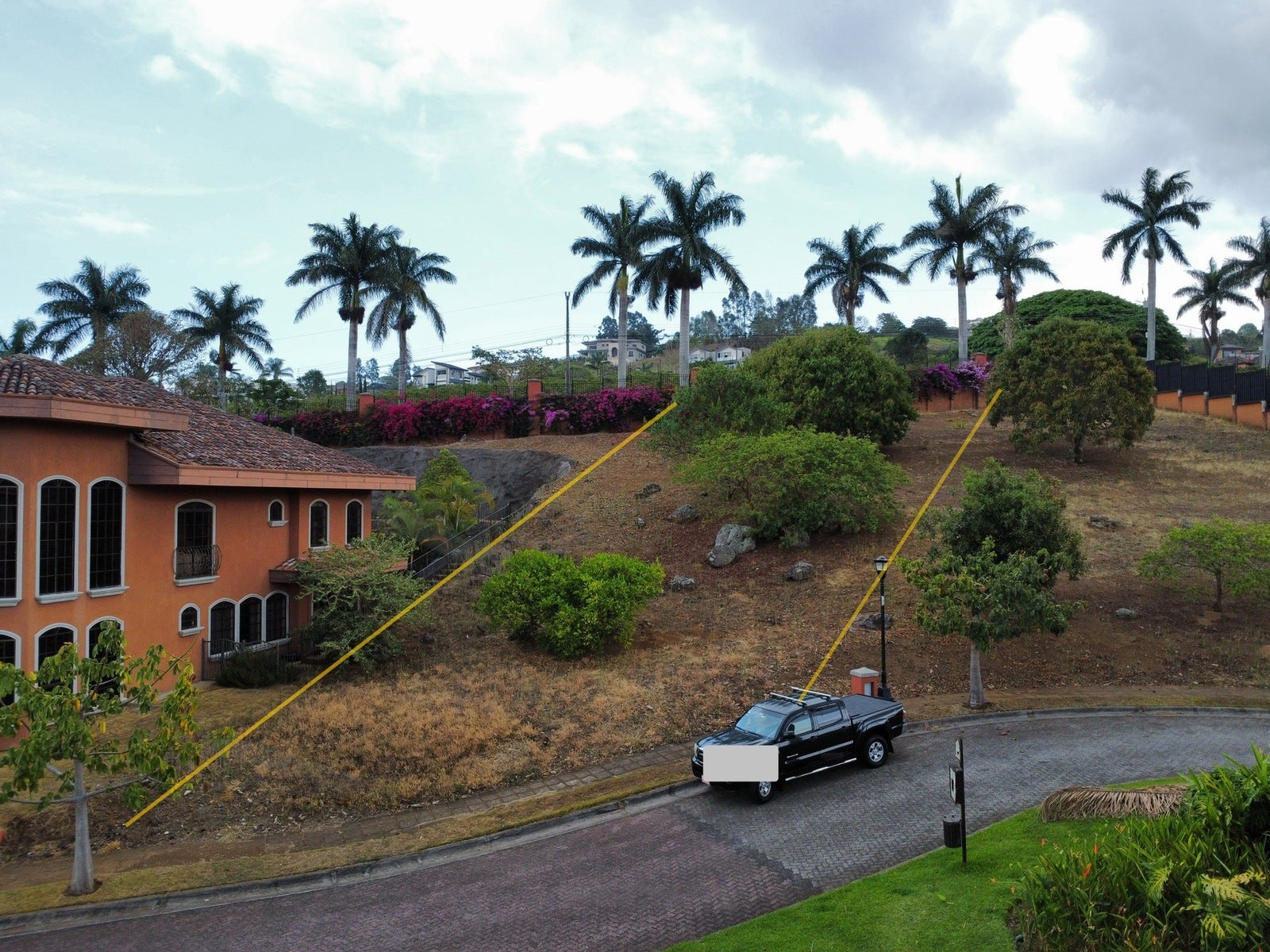 Colinas de Montealegre, Condominio Roble Sabana, Colinas De Montealegre, Tres Rios, Curridabat, San Juan, La Union, San Jose, Costa Rica 30301 — photo 4 of 5