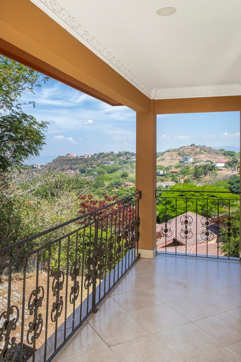 The panoramic house villa real. — photo 8 of 19