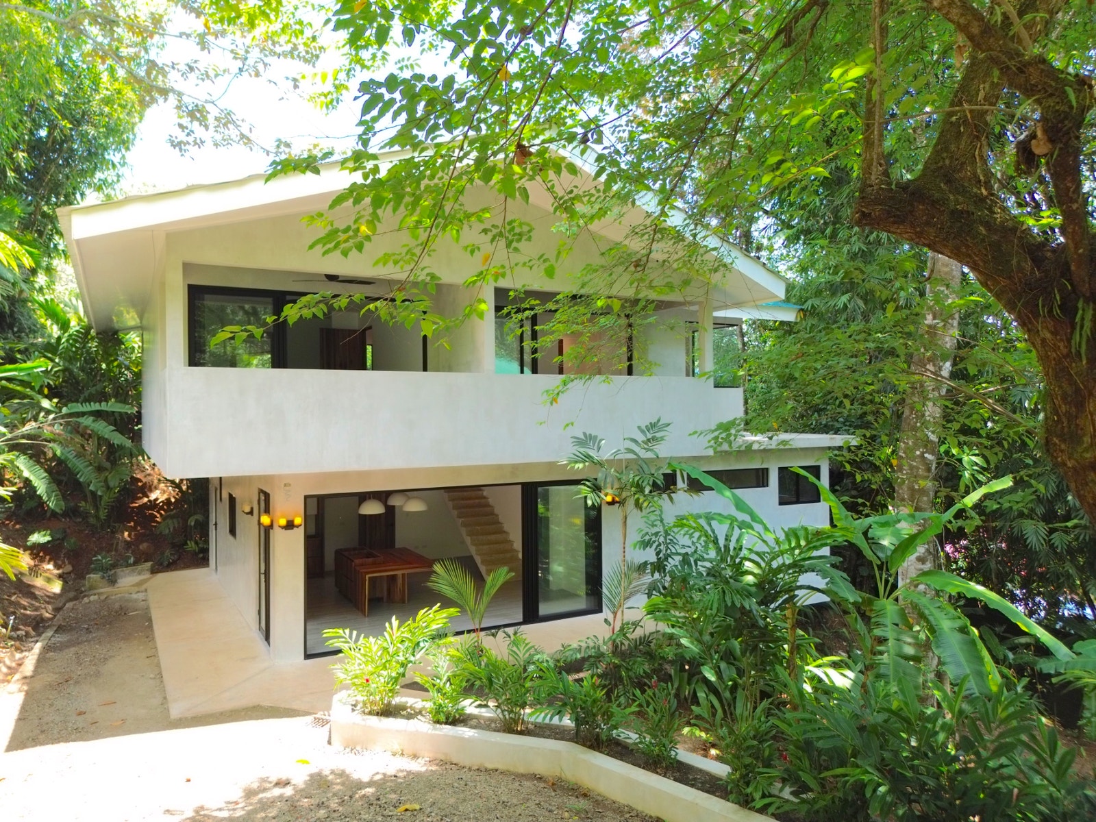 Property with Three Villas in Uvita, Uvita, Dominical, Bahia Ballena, Osa, Puntarenas, Costa Rica 60504 — photo 2 of 5