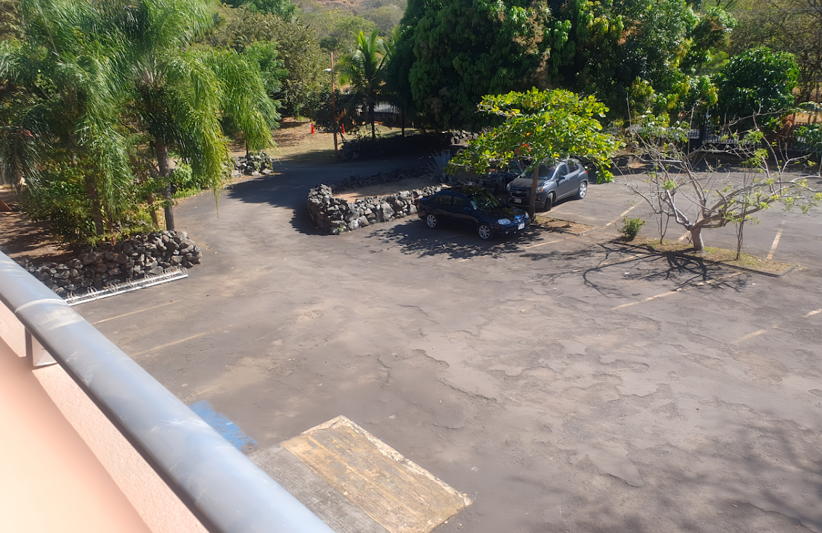 Commercial Investment Opportunity in Coco — photo 3 of 7