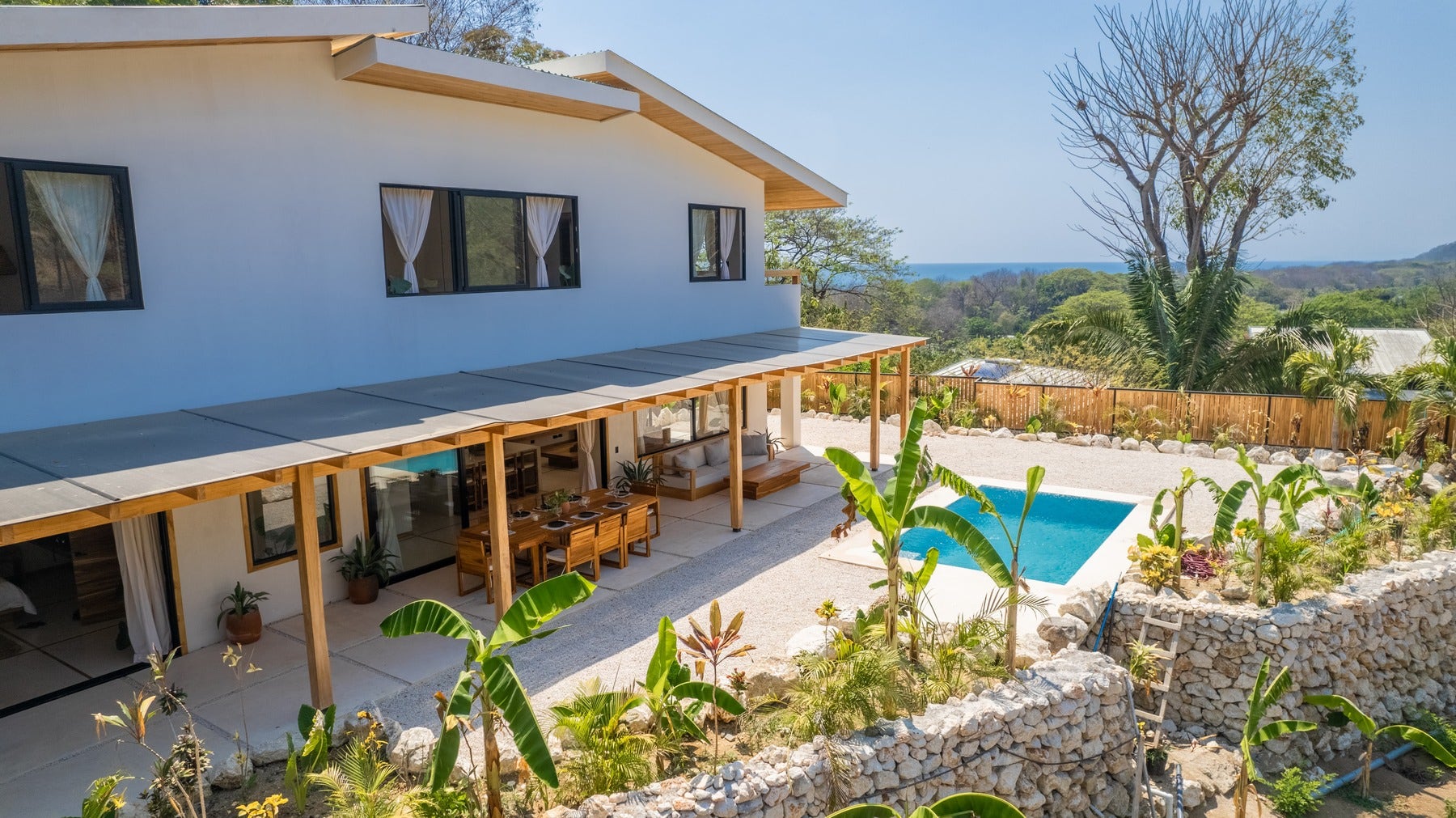 Tropical Modern Oceanview Home — photo 3 of 19