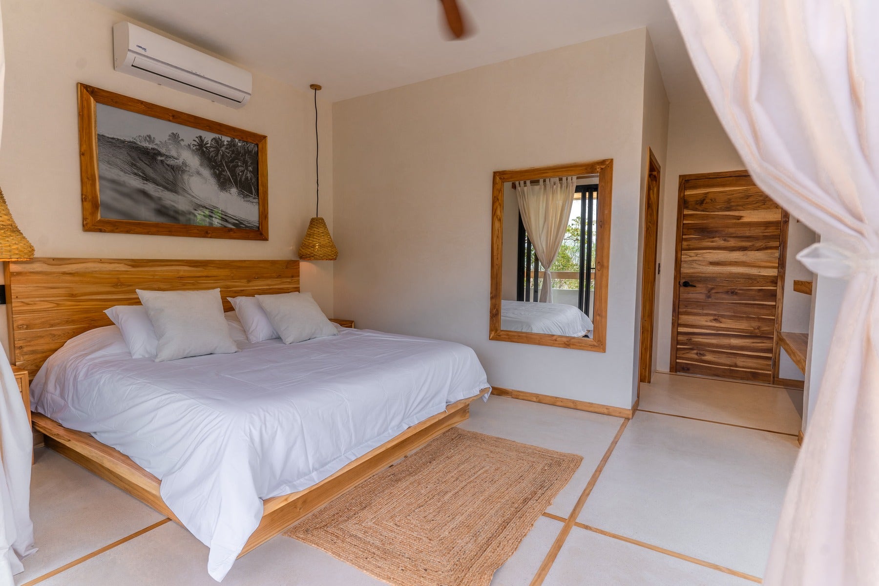 Tropical Modern Oceanview Home — photo 18 of 19
