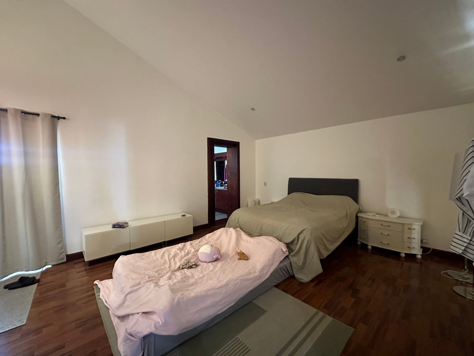 Rented Valle del Sol Golf front residence. — photo 7 of 17
