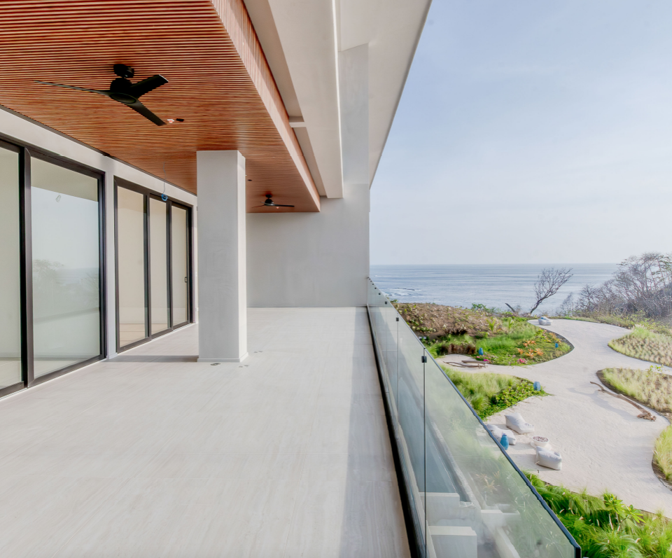 Nerea Faro Escondido Beachfront and Oceanview Exclusive Condo — photo 17 of 17