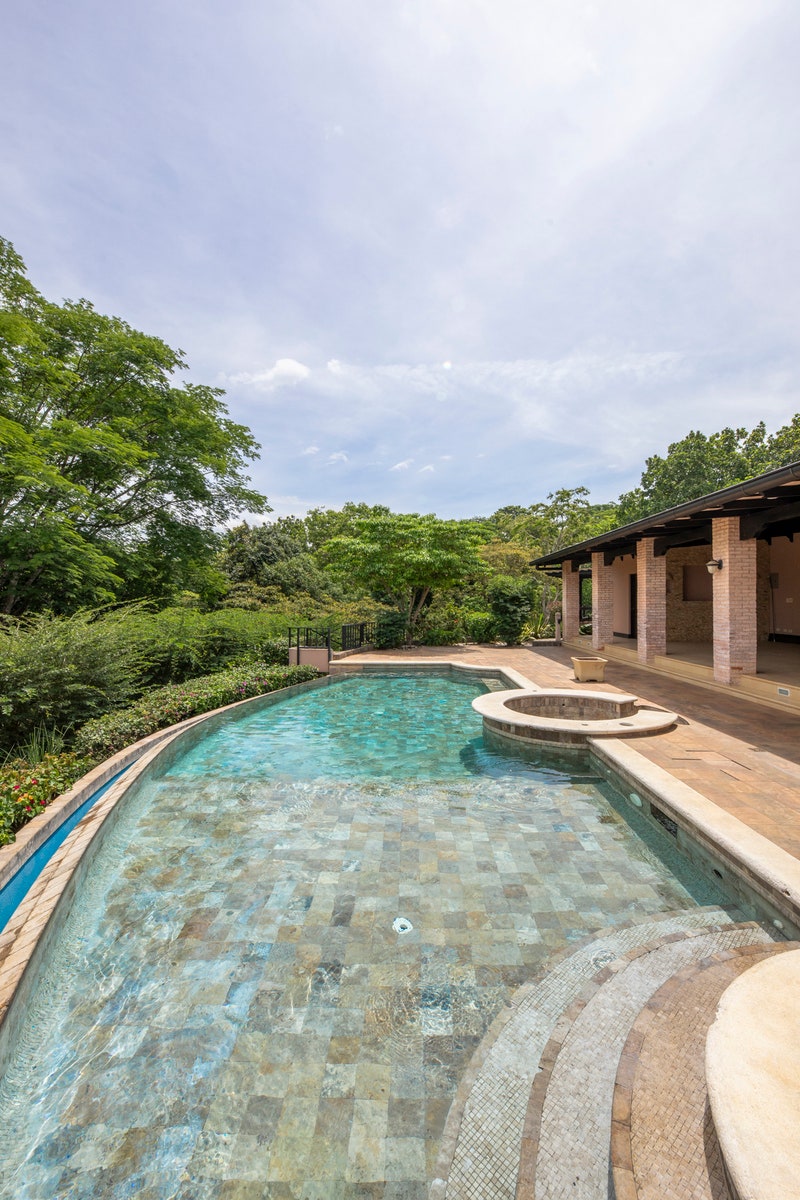 Tuscan Inspired Luxury with Views, Seclusion, and Elegance — photo 9 of 19