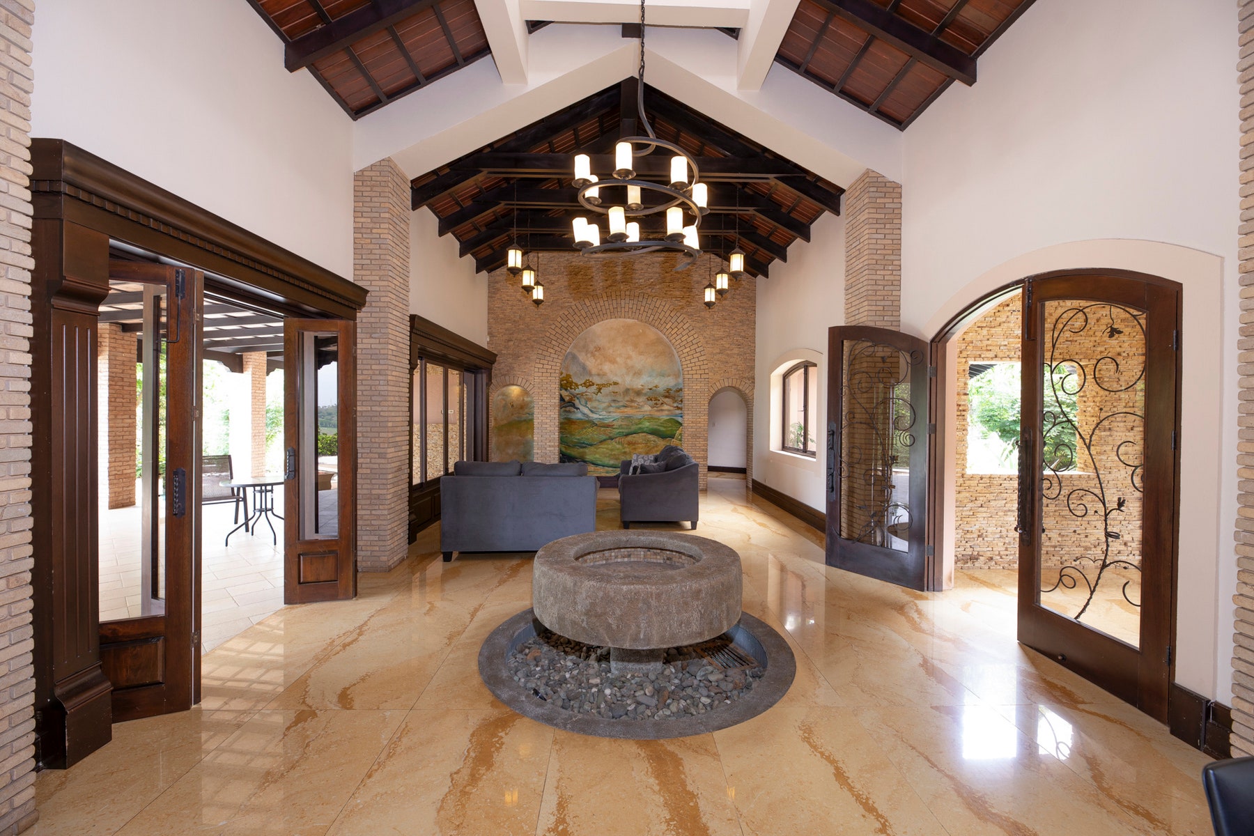 Tuscan Inspired Luxury with Views, Seclusion, and Elegance — photo 6 of 19