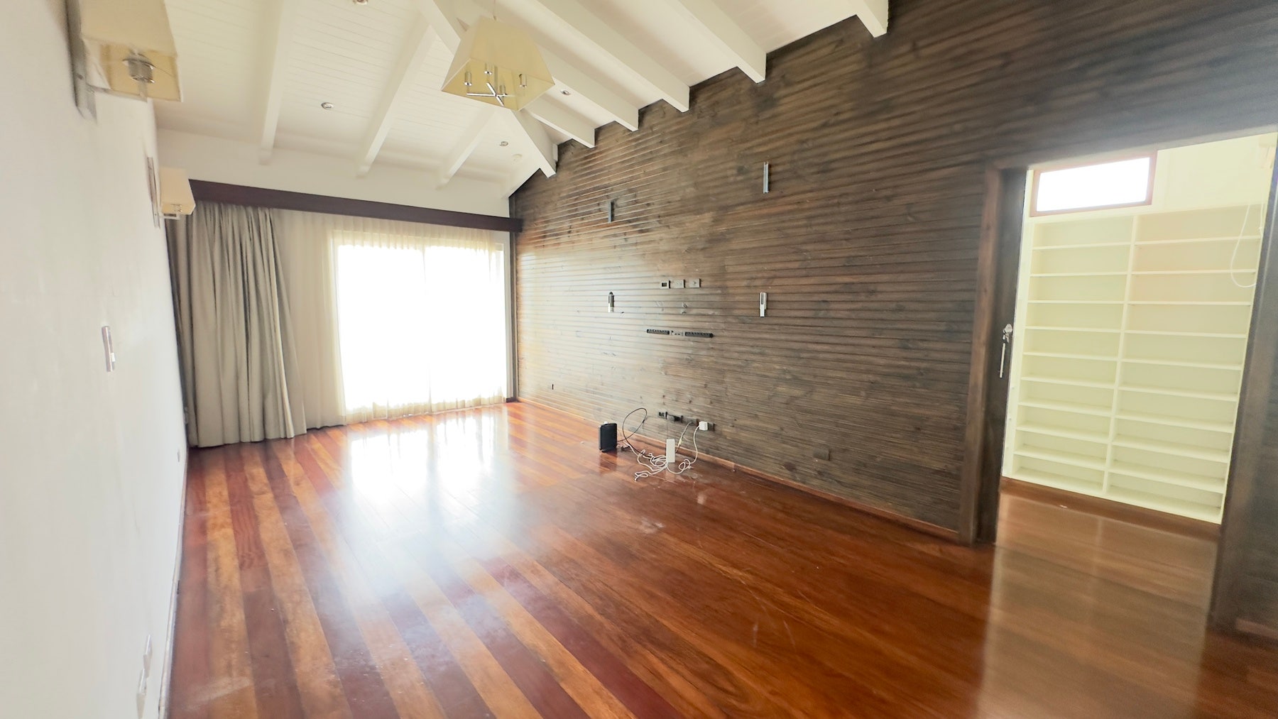 Opportunity, Timeless Lakota Exclusive Condominium — photo 9 of 16