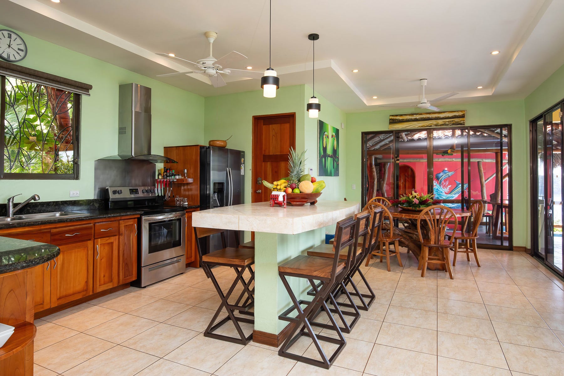 Prime Location — photo 9 of 19