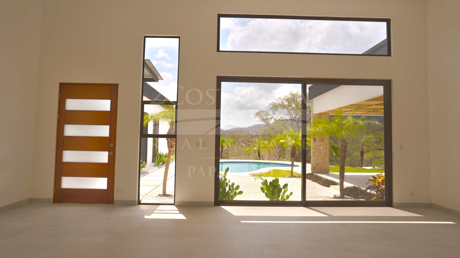 Modern Home with Valley View — photo 10 of 19