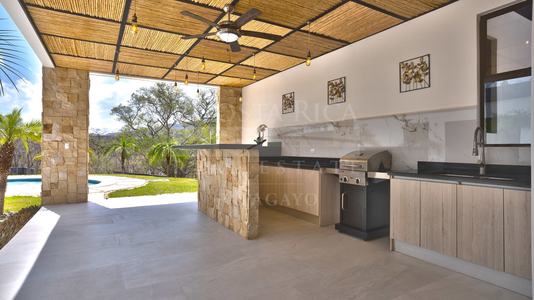 Modern Home with Valley View — photo 6 of 19