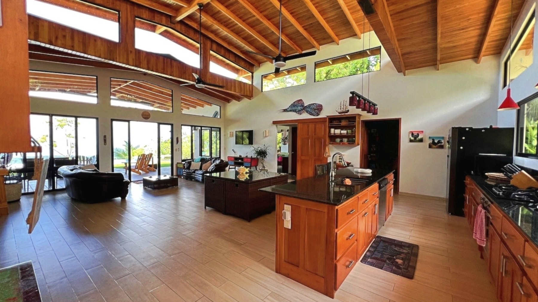 Ocean View Family House — photo 5 of 15