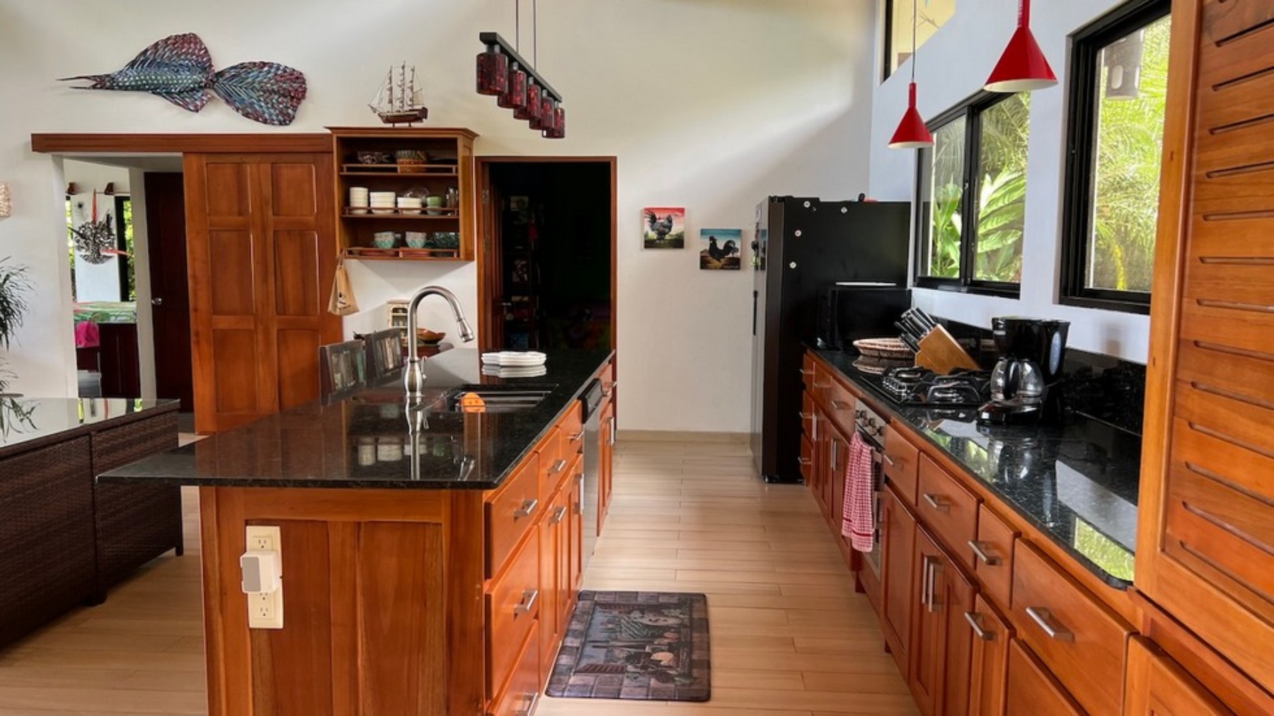 Ocean View Family House — photo 6 of 15