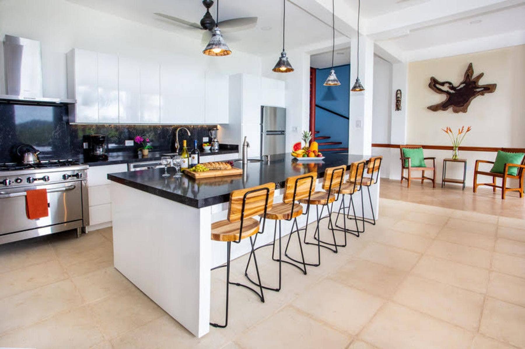 Income Opportunity Luxury Home — photo 9 of 19