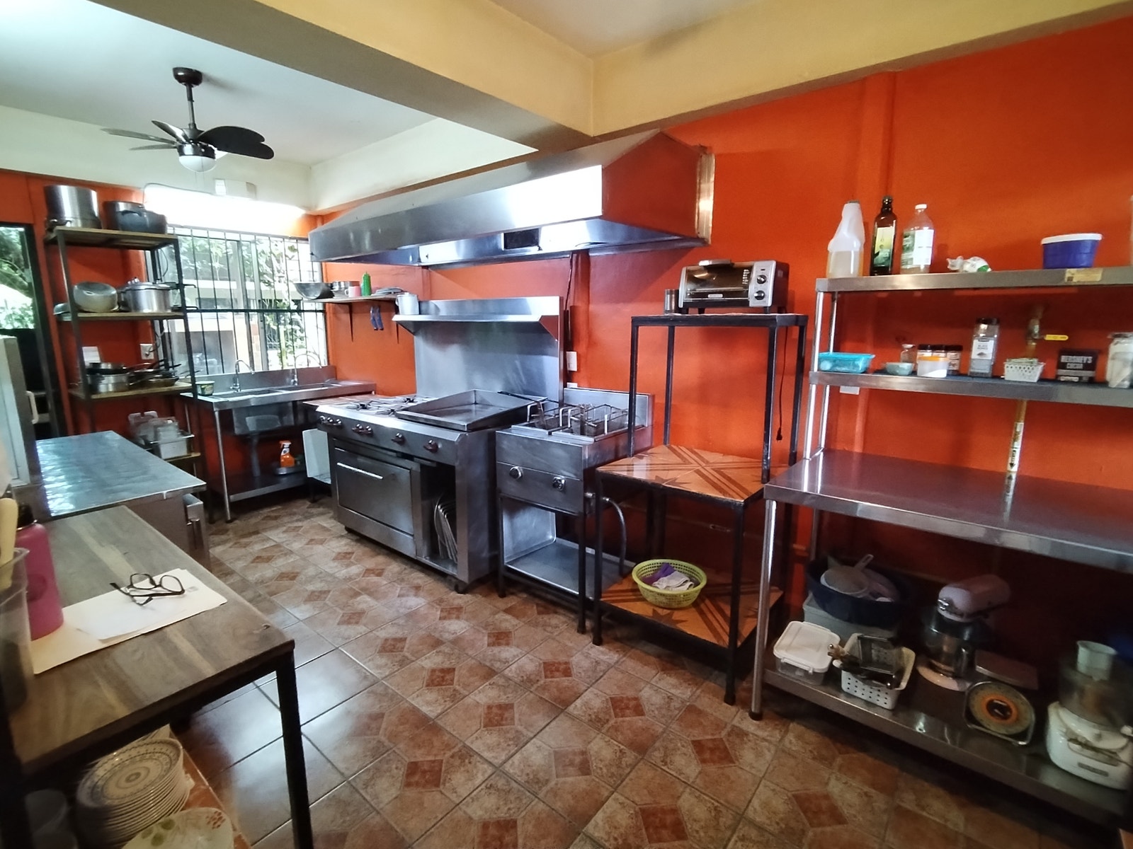Restaurant with Apartment in Bahia Ballena — photo 6 of 13