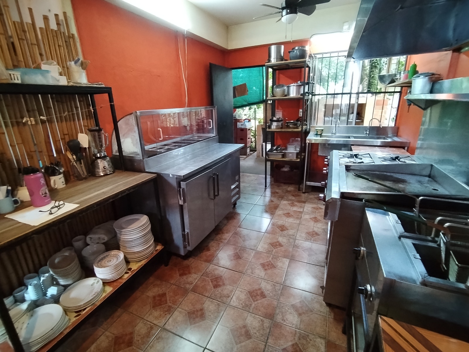 Restaurant with Apartment in Bahia Ballena — photo 7 of 13