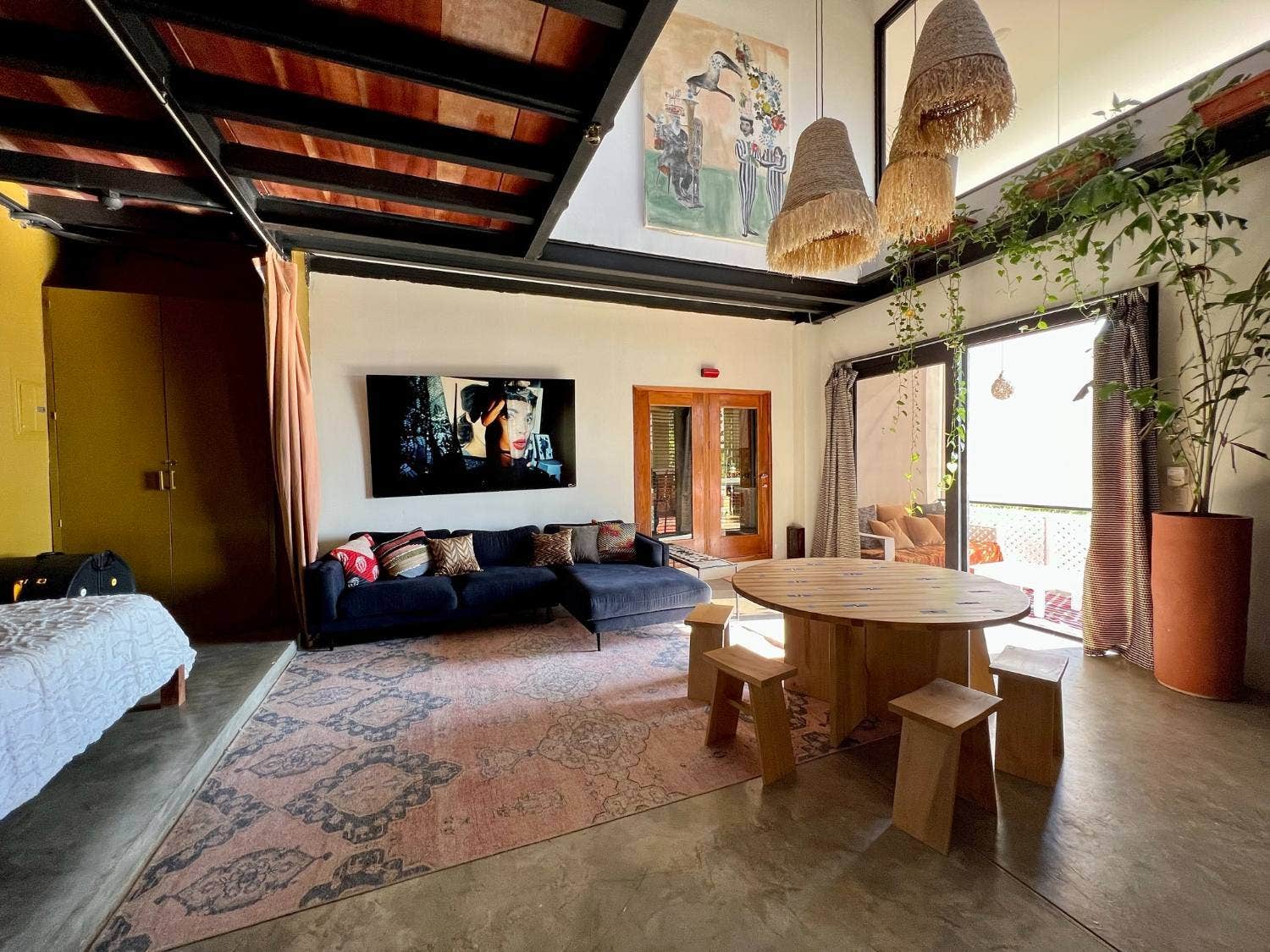 Oceanview 5 bedroom Estate plus Guest House — photo 10 of 19