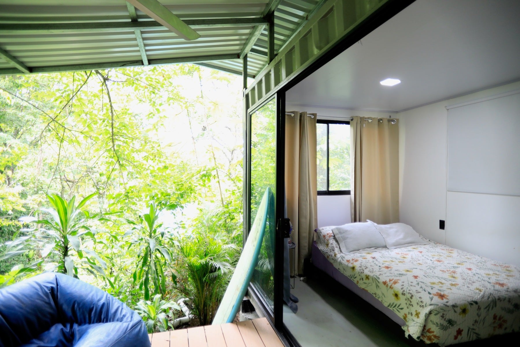 Jungle and River Hideaway with Three Units Santa Teresa — photo 5 of 19