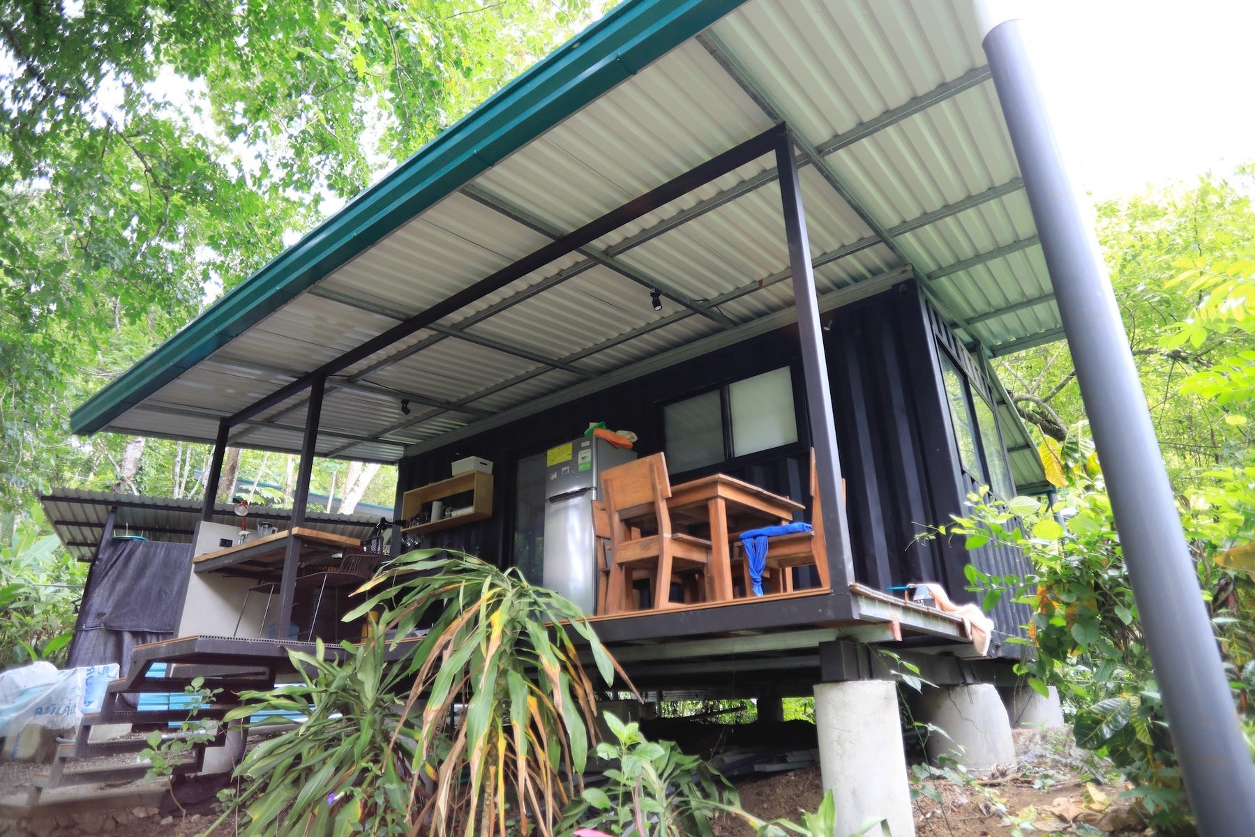 Jungle and River Hideaway with Three Units Santa Teresa — photo 18 of 19