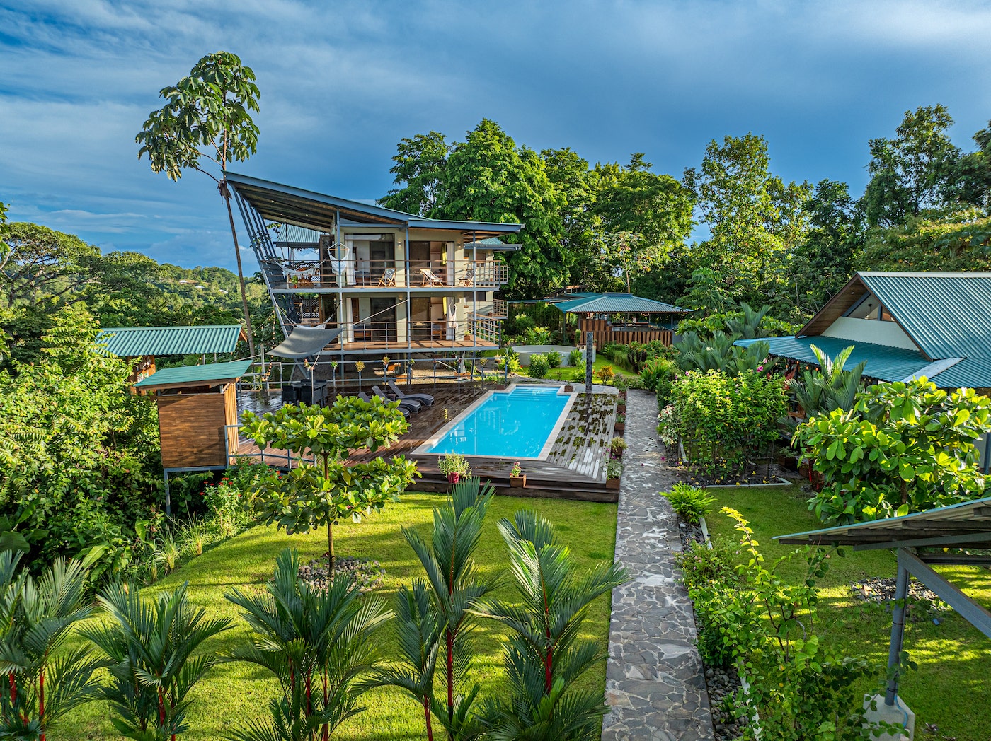 Luxury EcoLodge — photo 4 of 19