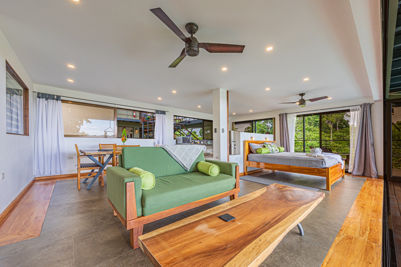 Luxury EcoLodge — photo 13 of 19