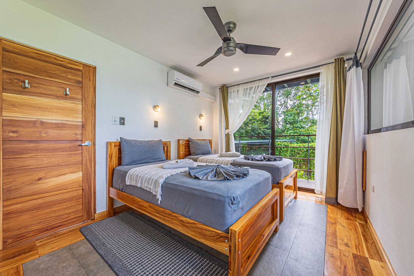 Luxury EcoLodge — photo 14 of 19